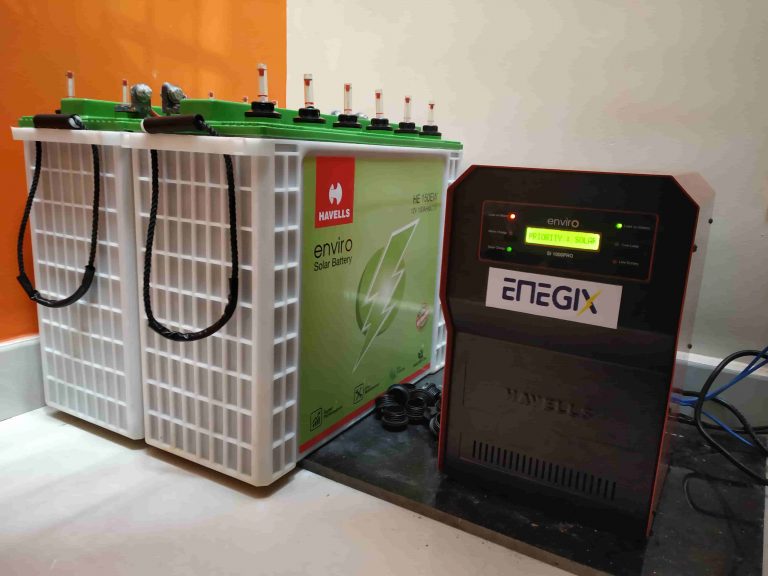 Solar batteries connected to an Enegix-branded inverter